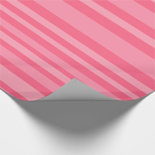 Cute Variable Stripe Pattern in Snoep Roze Cadeaupapier (Hoek)