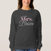 Cute Verloving Future Mrs Brown Bachelorette Trui (Voorkant)