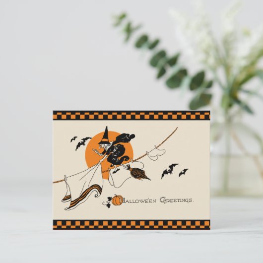 Cute Vintage Clothesline Witch Briefkaart (Staand voorkant)