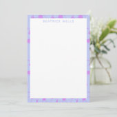 Cute Voetbal Pattern in Paars Personalized (Staand voorkant)