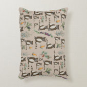 Cute Wasbeer in Grove van Dennen Pattern Accent Kussen (Voorkant(Verticaal))