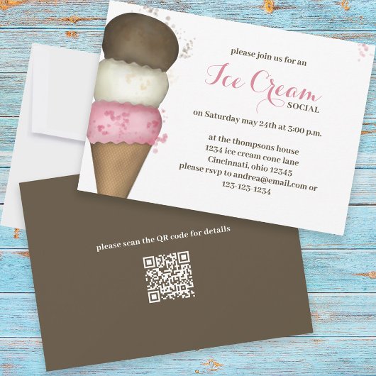 Cute Waterverf Whimsical Ice Cream Social QR Code Kaart