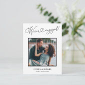 Cute We zijn de Aankondiging van Verloving Foto Briefkaart (Staand voorkant)