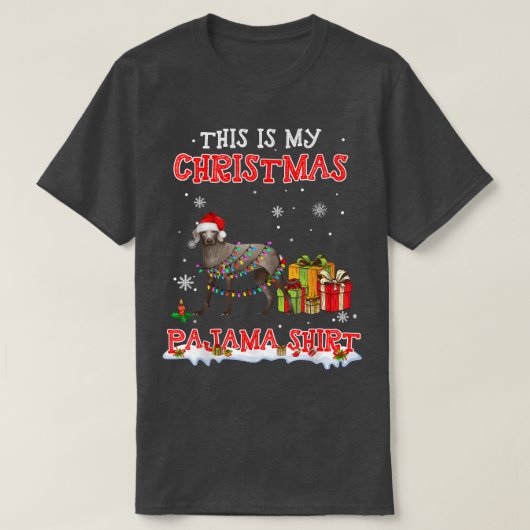 Cute Weimaraner op sneeuwkerst Pajama T-shirt (Design voorkant)