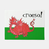 Cute Welsh Red Dragon on Green, White Croeso Deurmat (Voorkant)
