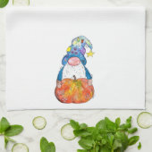 Cute Whimsical Autumn Gnome met Pumpkin Theedoek (Gevouwen)