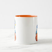 Cute Whimsical Autumn Gnome met Pumpkin Tweekleurige Koffiemok (Center)