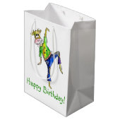 Cute Whimsical Dancing Koe Medium Cadeauzakje (Achterkant Gekanteld)