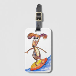 Cute Whimsical Dog op Surfboard Bagagelabel