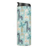 Cute Whimsical Giraffe Pattern in Pastel Blue Thermosbeker (Geroteerd rechts)