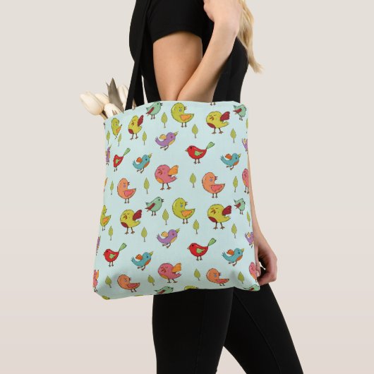 Cute Whimsical Hand Drawn Birds Pattern Tote Bag (Dichtbij)