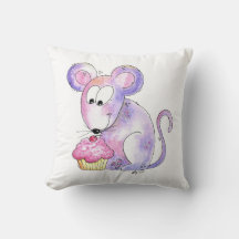 Cute Whimsical Mouse met Cupcake