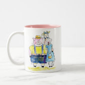 Cute Whimsical Pig. en Koe Tweekleurige Koffiemok (Links)