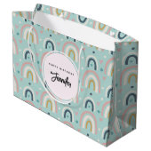 Cute Whimsical Rainbow Pattern Birthday Groot Cadeauzakje (Achterkant Gekanteld)