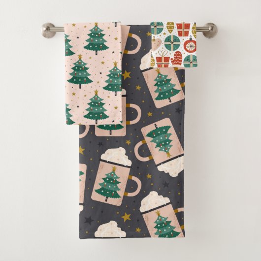 Cute Whimsical  Scandinavian Kerstroze Bad Handdoek (Insitu)