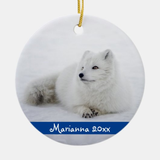 Cute White Arctic Fox in Sneeuwkeramische siervoor Keramisch Ornament (Voorkant)