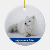 Cute White Arctic Fox in Sneeuwkeramische siervoor Keramisch Ornament (Achterkant)