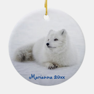 Cute White Arctic Fox in Snow Keramisch Ornament