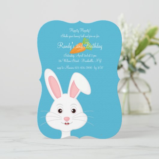 Cute White Bunny Invitation Kaart (Staand voorkant)