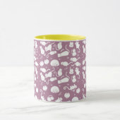Cute White Cats Pattern on Mauve Background Mok (Midden)