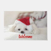 Cute White Dog in een Rode Kerstmis Pet Deurmat (Voorkant)