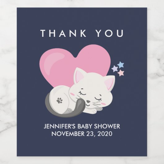 Cute White Kitty Cat Sleeping Baby shower Wijn Etiket (Enkel label)