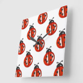 Cute White & Red Ladybug Kitchen Wall Clock Vierkante Klok (Hoek)