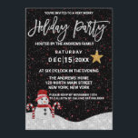 Cute White Red Snowman Night Sky Feestdagen Kaart<br><div class="desc">Deze sneeuwpop met de uitnodiging voor een feestdag is een heel schattig en cool ontwerp voor uw vakantiepapier. Het is voorzien van een faux geprinte witte glittersneeuwman met een rood pet en sjaal naast twee snoepjes bovenop witte glittersneeuw. De hemel toont een rood-wit sterpatroon op een zwarte nachtachtergrond. De typografie...</div>
