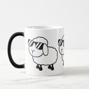 Cute White Sheep Cartoon Magische Mok