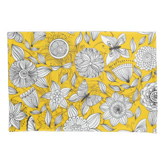 Cute white yellow floral abstract design kussensloop