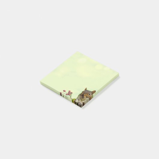 Cute Wild Squirrel on Lime Green Post-it Notes (Schuin)