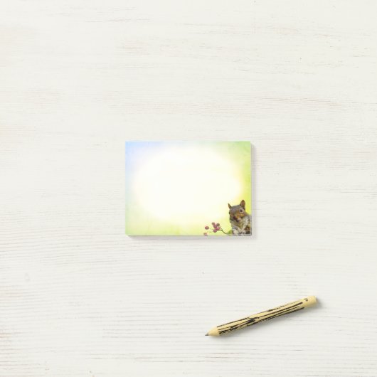 Cute Wild Squirrel on Pastel Background Post-it® Notes (Op bureau)