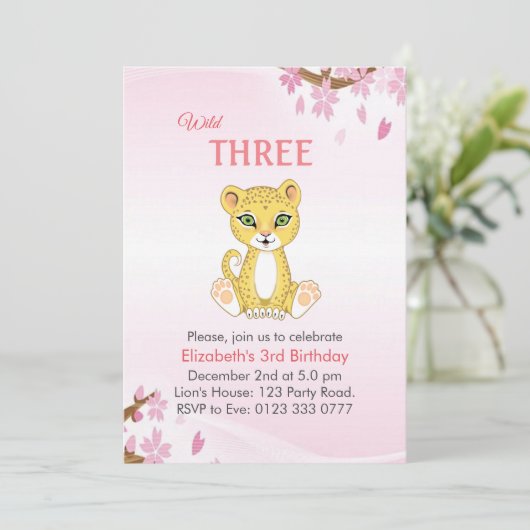 Cute Wild Three Leopard 3rd Birthday Invitation Kaart (Staand voorkant)