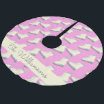 Cute Winter Ice Schaatsen Pattern Pink Personalize Kerstboom Rok<br><div class="desc">Voeg een leuke en feestelijke touch toe aan uw vakantiedecor met deze gepersonaliseerde kerstboomrok met een schattig winterpatroon van schaatsen in speels roze. Pas het aan met jouw naam voor een grillige en unieke look onder de boom. Perfect voor het brengen van een vrolijke en charmante winter vibe aan uw...</div>