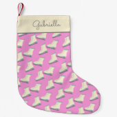 Cute Winter Ice Schaatsen Pattern Pink Personalize Kleine Kerstsok (Voorkant)