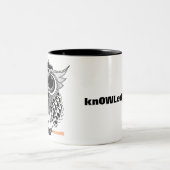 Cute Wise Owl Manadala Doodle Henna Pattern Tweekleurige Koffiemok (Center)