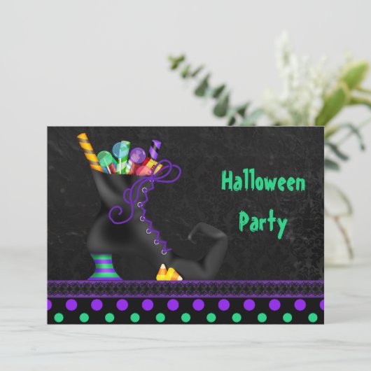 Cute Witch Boot with Snoep Halloween Party Kaart (Staand voorkant)