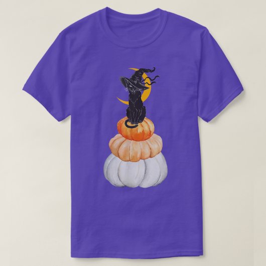 Cute Witch Cat op pompoen met Moon Behind Hwe T-shirt (Design voorkant)