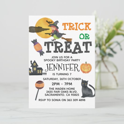 Cute Witch Halloween Birthday Invitation Kaart (Staand voorkant)