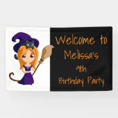 Cute Witch in het Paarse Pet Halloween Birthday Spandoek (Horizontaal)