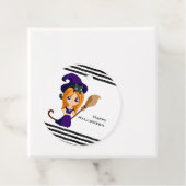 Cute Witch in Paars Pet Halloween Bedankjes Labels (In situ)