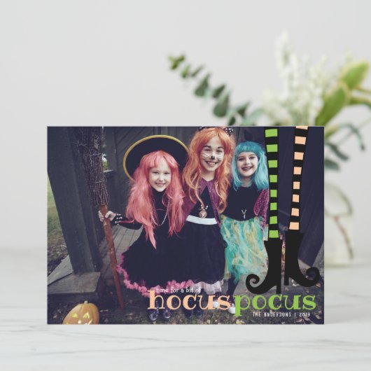 Cute Witch Leggings Boots Hocus Pocus Halloween Kaart (Staand voorkant)