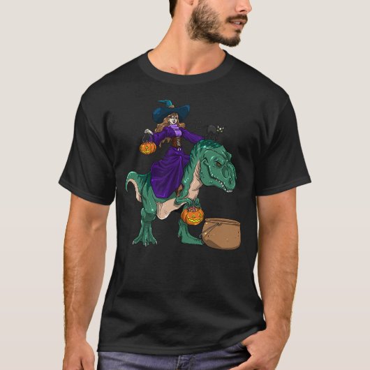 Cute Witch riding Dinosaur Halloween T-shirt (Voorkant)