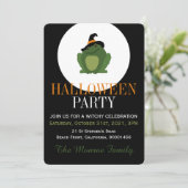 Cute Witch Toad, Halloween Party Invitation Kaart (Staand voorkant)