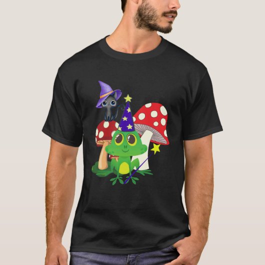 Cute Wizard Frog and Witch Black Cat Mushrooms Hal T-shirt (Voorkant)