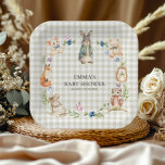 Cute Woodland Animals Baby Shower Gingham Plates Papieren Bordje<br><div class="desc">Make Emma's baby shower extra enchanting with these adorable personalized paper plates! A sweet watercolor wreath frames a classic bunny at the center, joined by playful mice with hearts, a cuddly teddy bear, clever fox, prickly hedgehog, another bunny, and a wise owl perched among soft florals, leaves, berries, butterflies, and...</div>