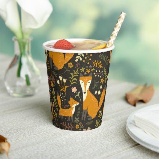 Cute Woodland Fox Pattern Papieren Bekers (Insitu)