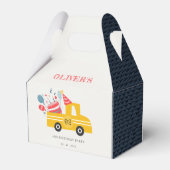 Cute Yellow Any Age Birthday Party Cake Truck Bedankdoosjes (Achterkant)