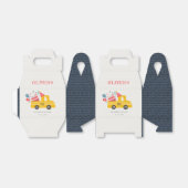 Cute Yellow Any Age Birthday Party Cake Truck Bedankdoosjes (Uitgevouwen)