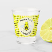 Cute Yellow Baby bee Geslacht Neutraal Aangepast Shot Glas (Voorkant)